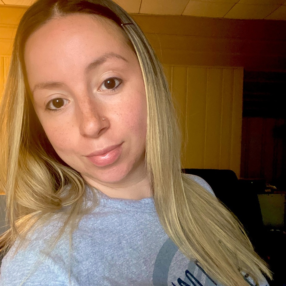 Meet your Posher, Christina